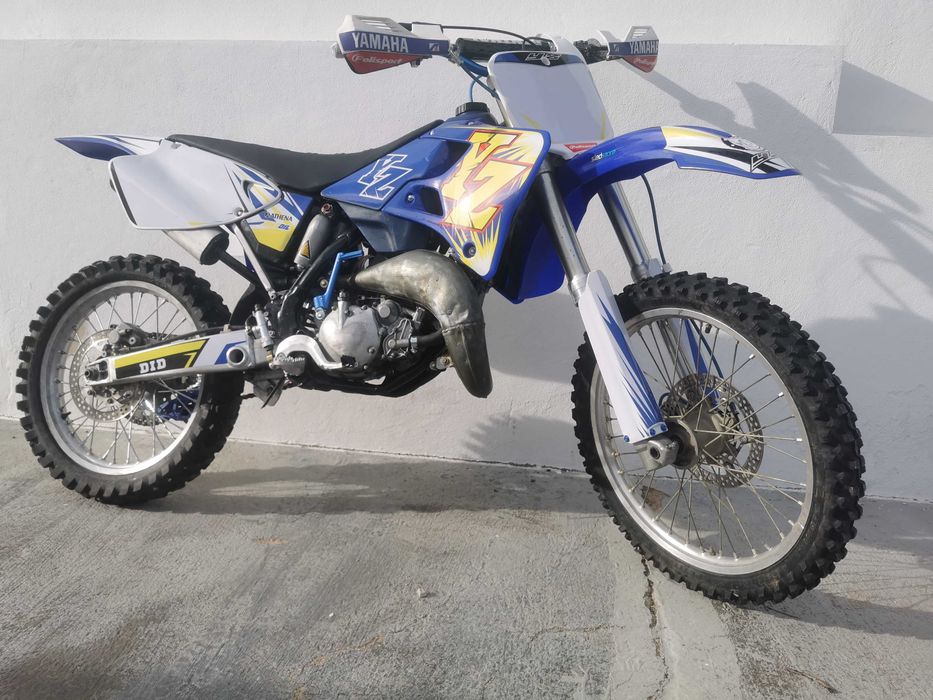 Yamaha yz 125 de 2001 restaurada