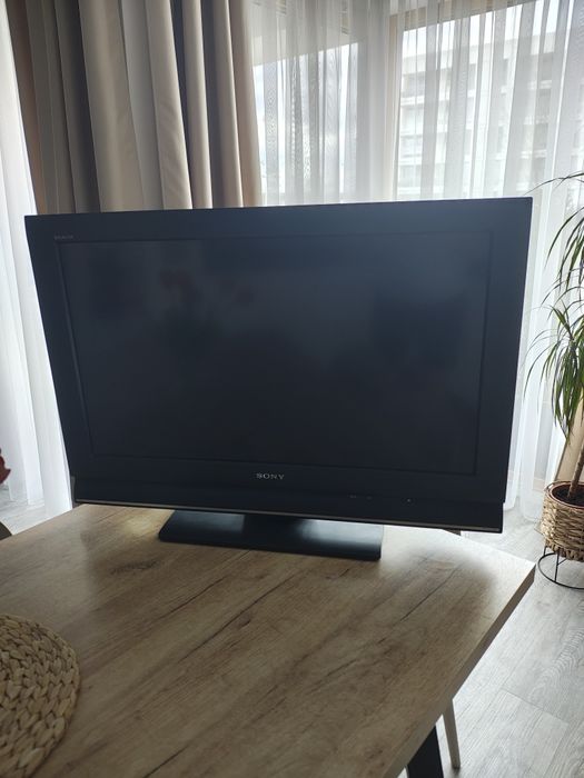 Telewizor Sony Bravia 32
Telewizor jest w domu od