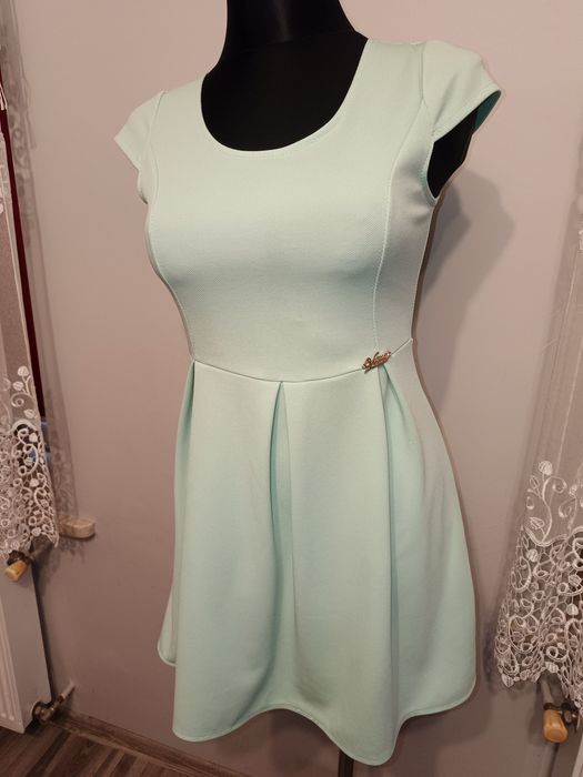 Sukienka damska miętowa r. 38