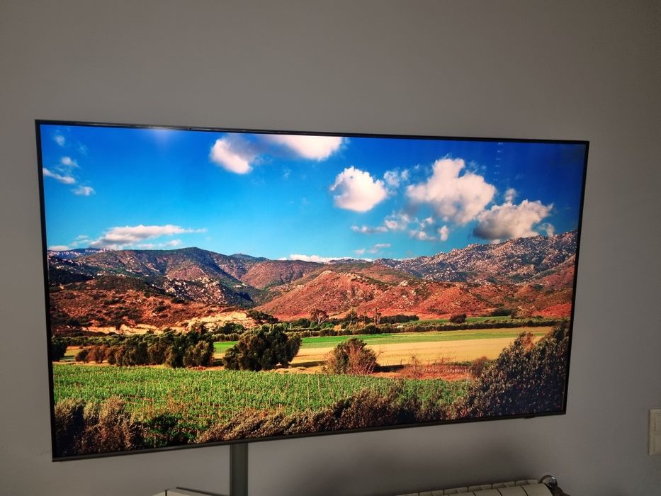 Tv Samsung QLED 65" (QE65Q68B) – Como Nova