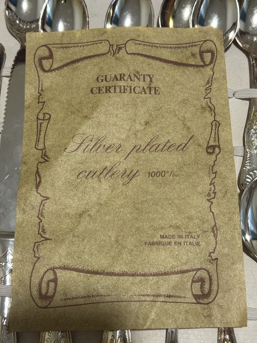 Faqueiro Vintage banhado a Prata (76) Peças com caixa