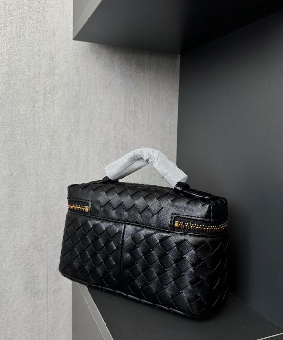 Нова чорна плетена сумка крос боді