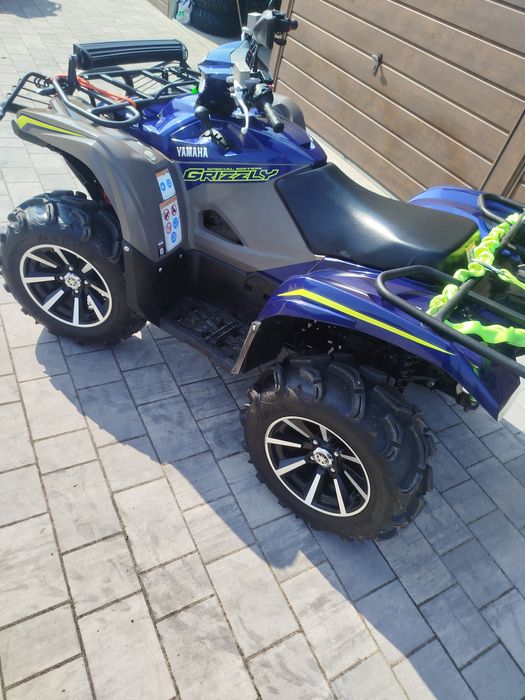 Yamaha Grizzly 700. Super stan !
