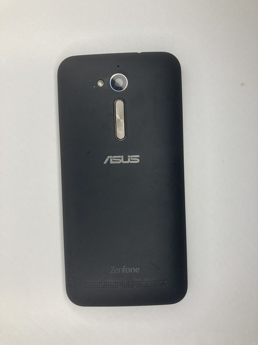 Телефон Asus Zen Fone