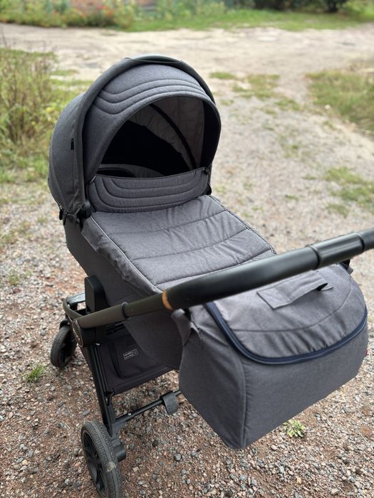 Коляска універсальна CARRELLO Epica