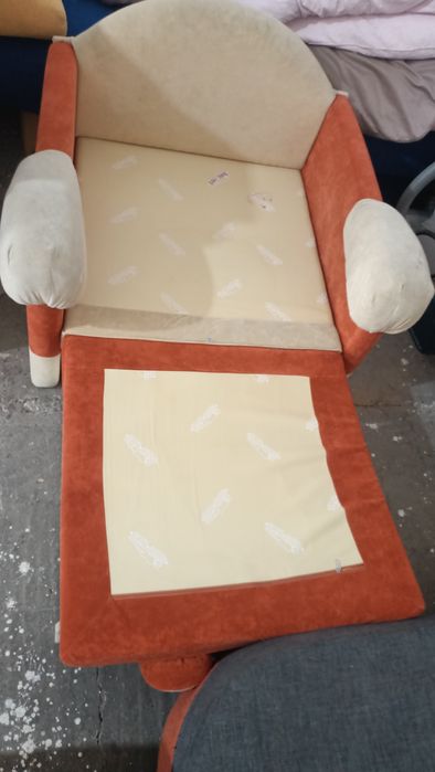 Диван детский б/у