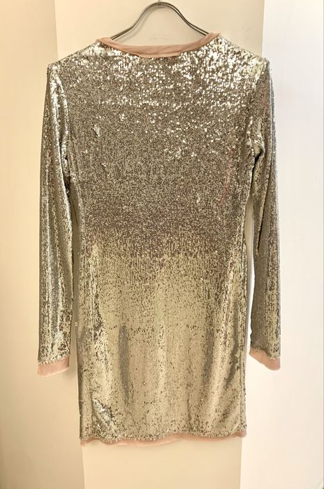 Сукня з блискітками