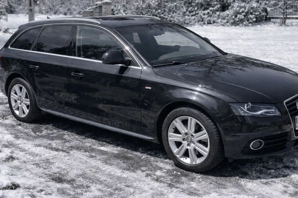 Audi A4 Avant Stan idealny nowy rozrząd oleje filtry Navi Kamera Panorama skóra