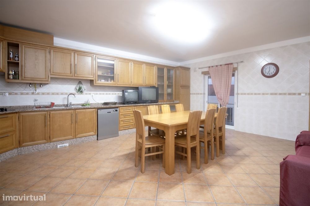 Moradia Geminada T4 – Pascoal, Viseu