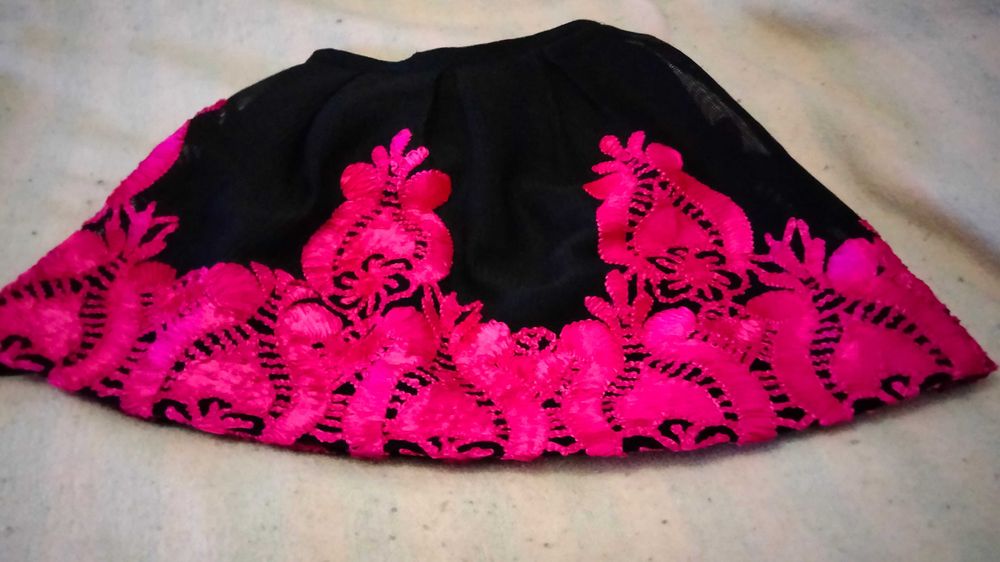 Roupa de mulher e criança