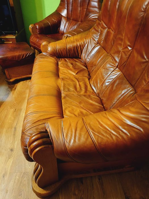 Komplet Dębowo skórzany brązowy drewno skóra sofa wersalka tapczan dąb