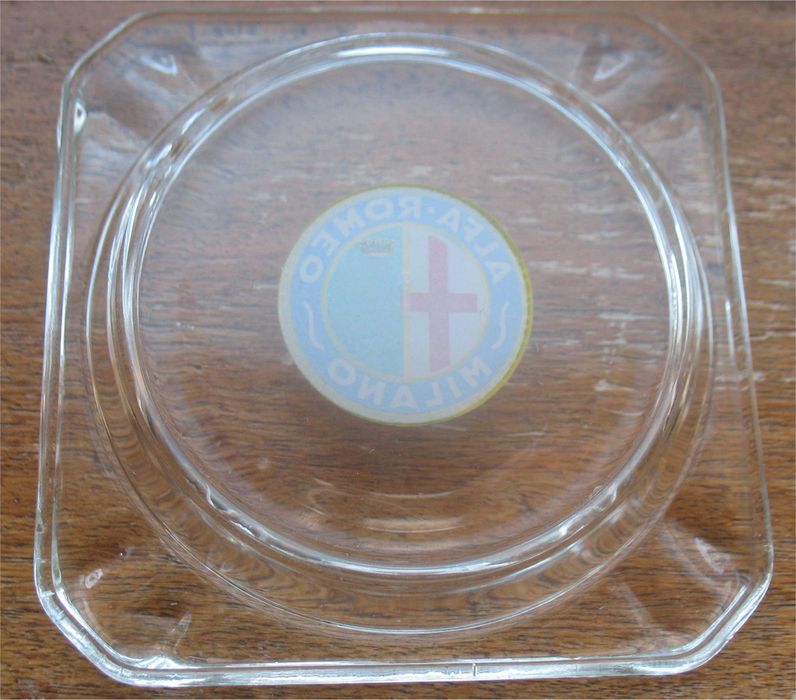 Cinzeiro Vintage - Alfa Romeo