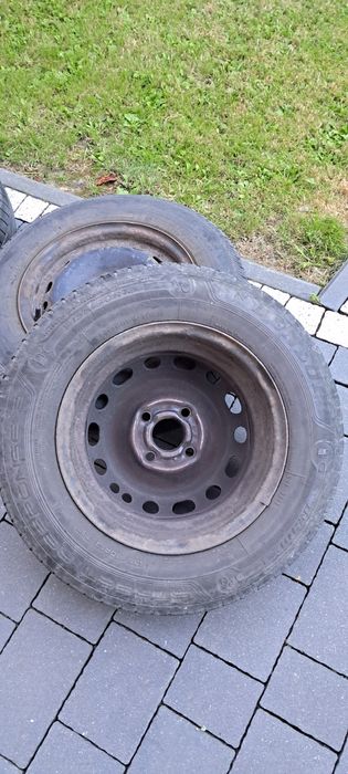 Koła 13 cali z letnimi oponami