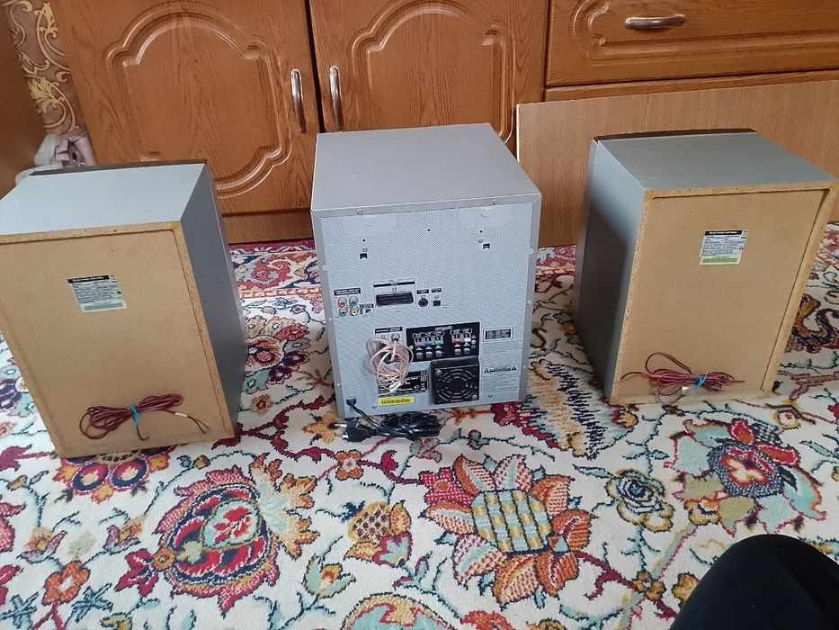 Музичний   центр