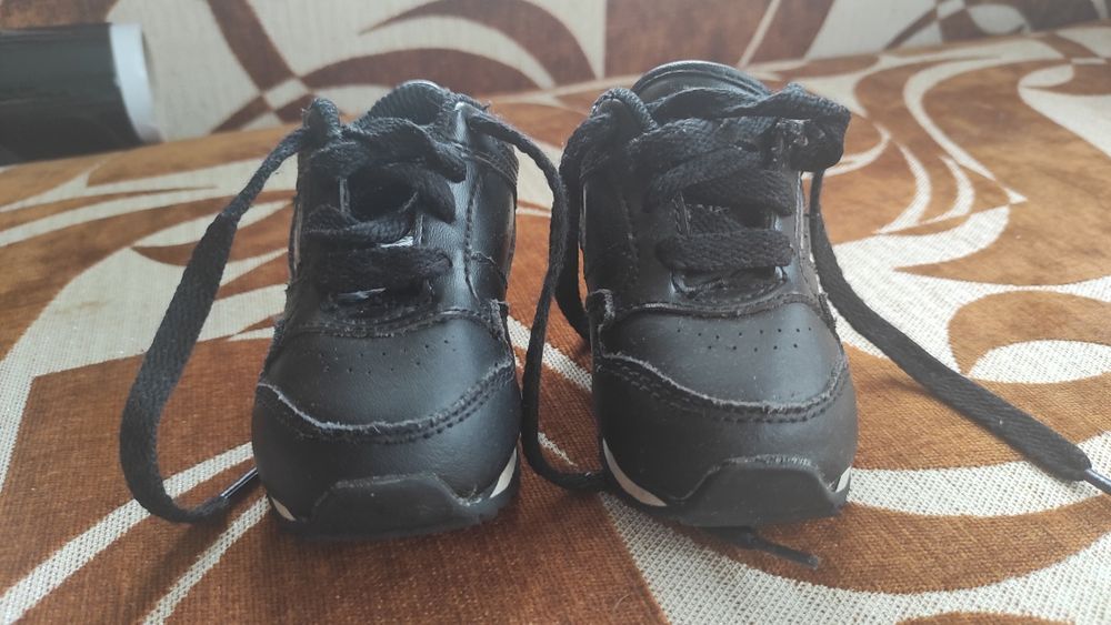 Adidasy Donnay r. 20