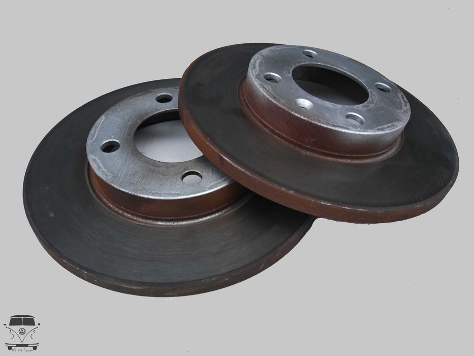 Тормозные диски (передние) Гольф 2 3 Венто Пассат Б3 Б4