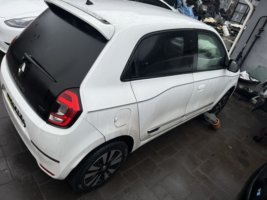 Renault twingoo 2023 Рено твінго.крило,поріг,ляда,чверть.