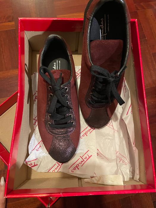 Tenis bordeaux senhora
