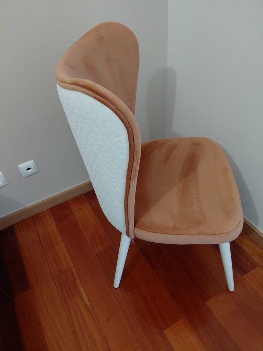 Poltrona  estilo moderno super linda