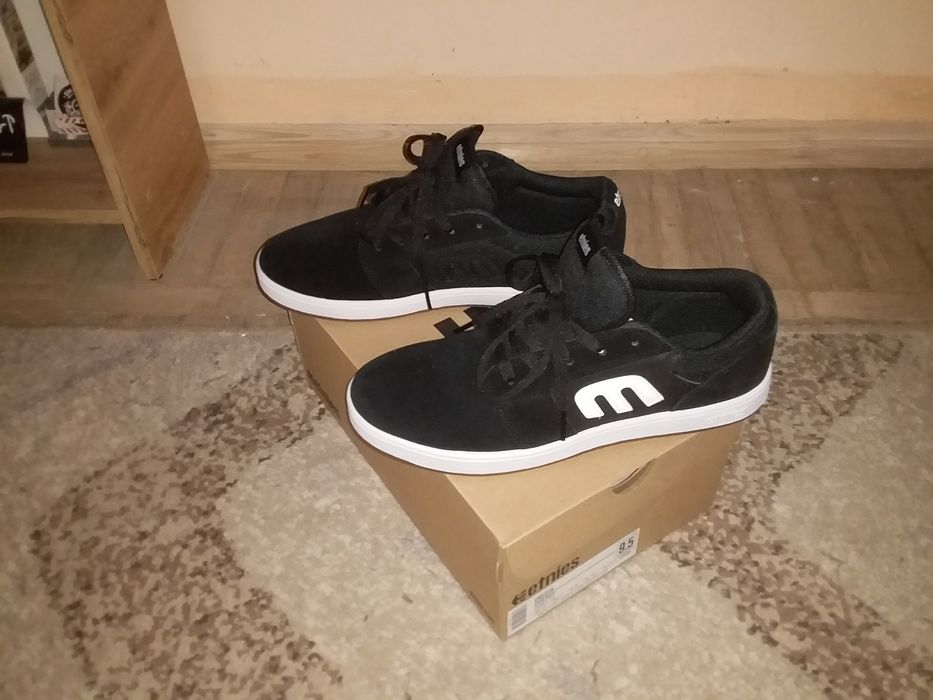 Сникерсы кеды Etnies Cresta покупали на modivo
