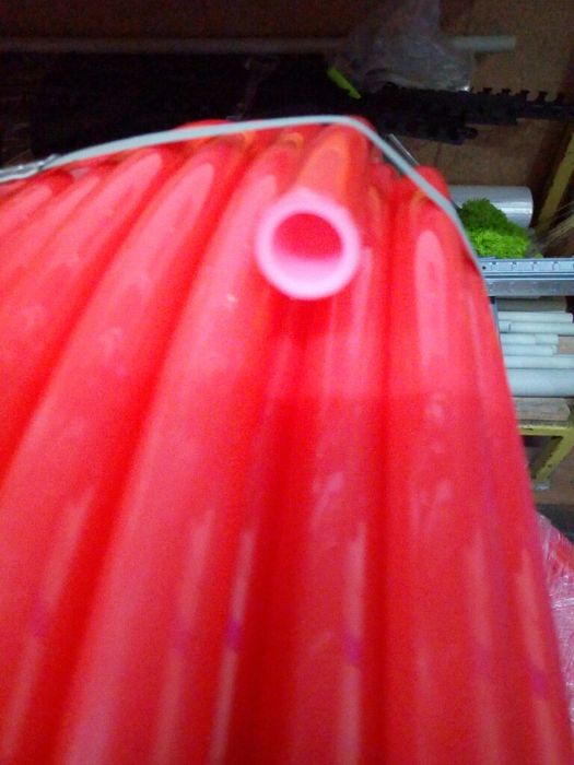 Доставка труба теплого пола,для отопления Италия скобы в подарок.