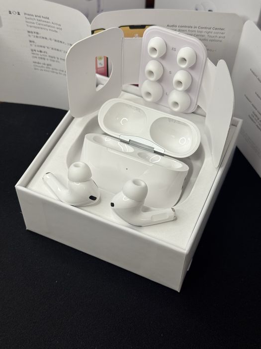 Навушники Apple AirPods Pro 2