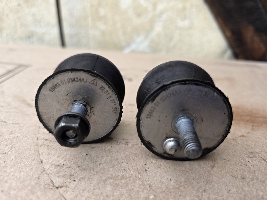 Poduszka zawieszenia skrzyni biegów poduszki BMW E39 3.0d 2.5d M57 M54
