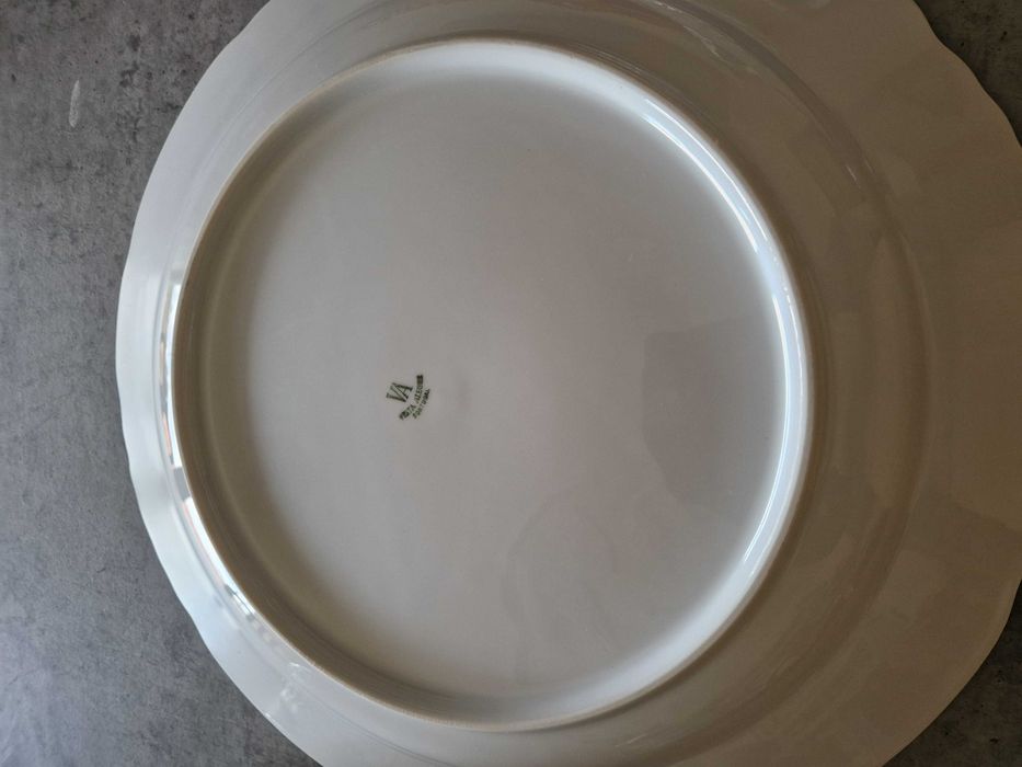 Terrina e prato de bolo de colecção Família Rose da Vista alegre