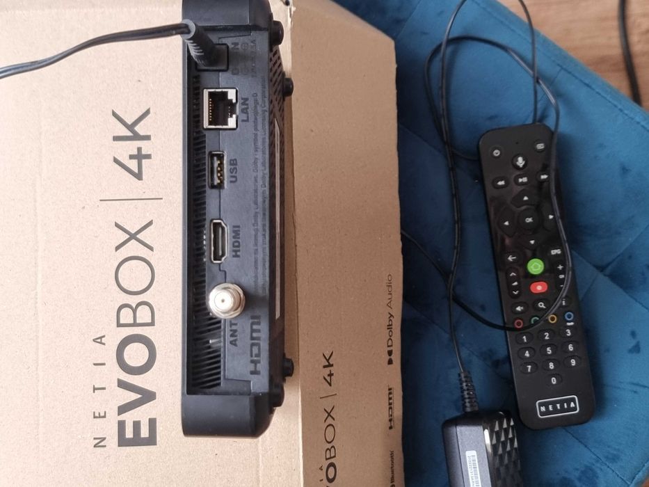 NOWY Dekoder Netia EvoBox 4K + pilot + zasilacz + pudełko