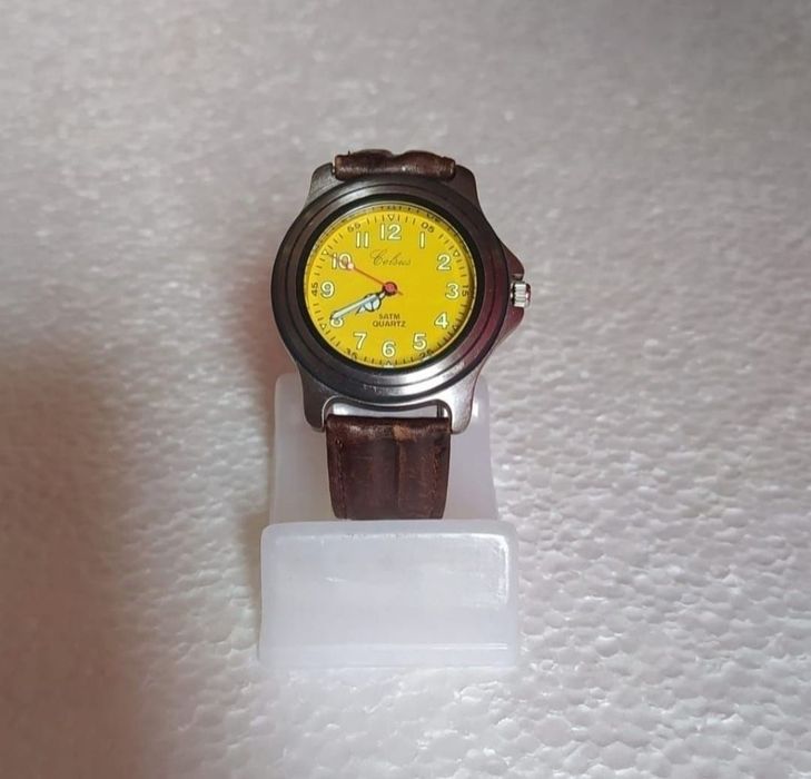 Relógio Celsus

Diâmetro: 38 mm sem coroa
Resistente a água (5 ATM)
M64738118129922120