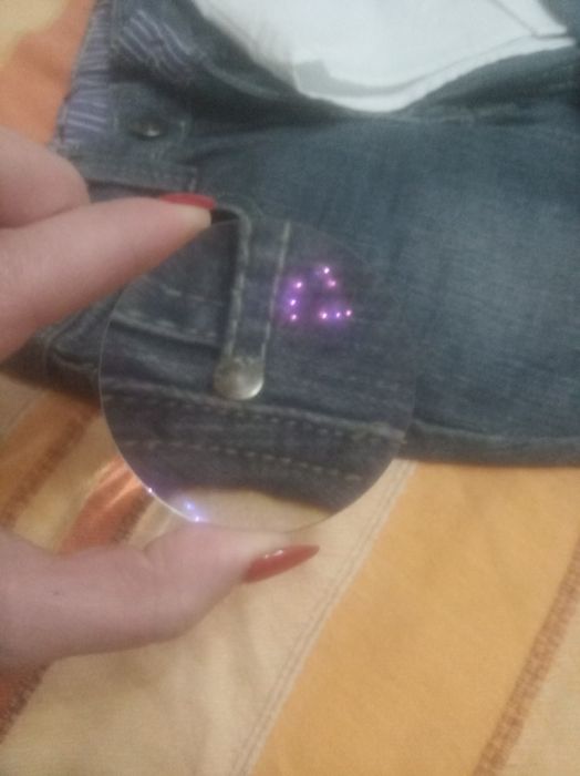 Лупа увеличительное стекло