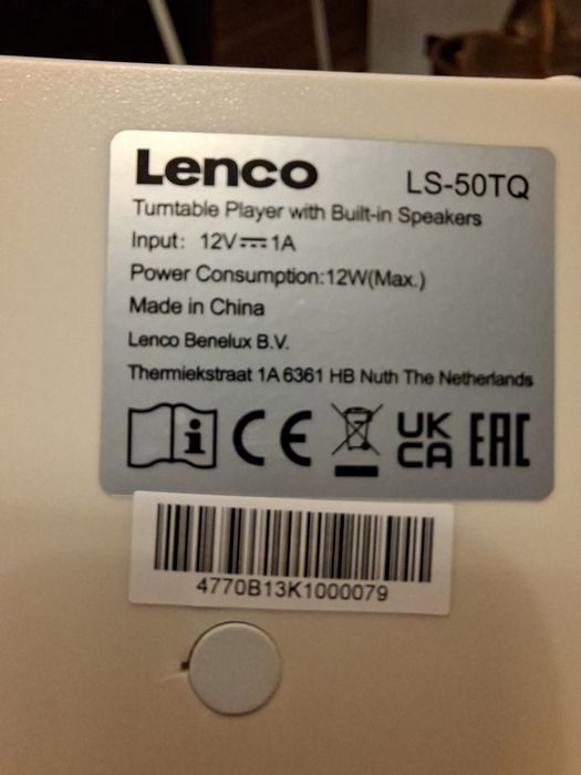Gramofon Lenco LS-50