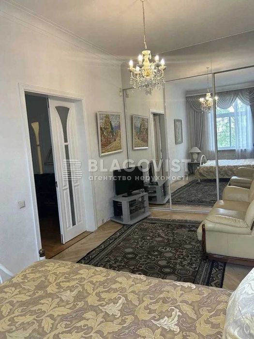 Продаж 3к Варязький пров. (Бехтеревський пров.,) 13а доревол Н=3,2м