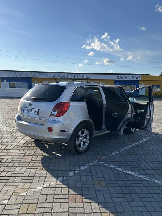 Продам авто Chevrolet Captiva