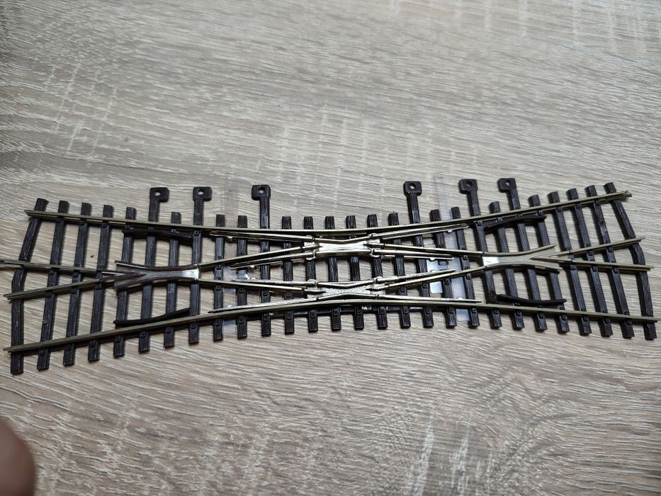 Rozjazd krzyżowy podwójny h0 Pilz(?)