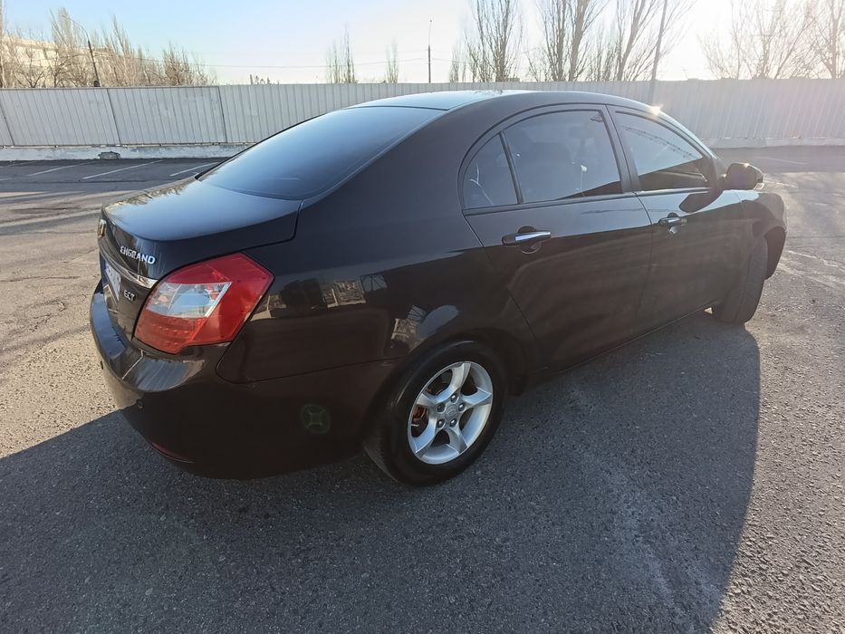 Geely Emgrand ec7 2011
