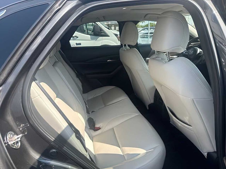 Mazda CX-30      2021
