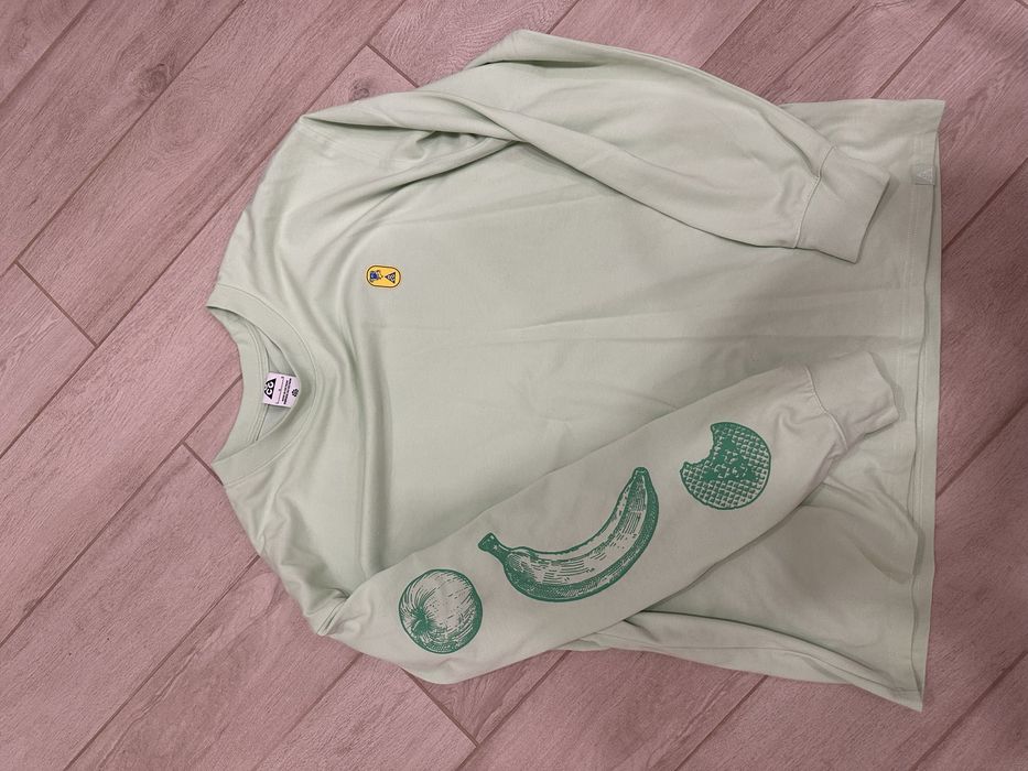 Nike ACG "Lungs" Fruit Long-Sleeve T-Shirt кофта