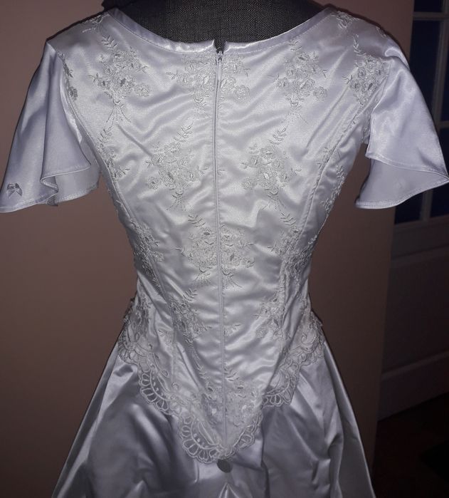 Suknia ślubna na przebierańce