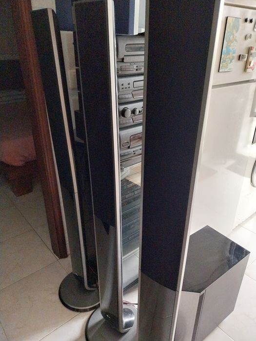 Sistema de som dolby prologic surronde impecavel