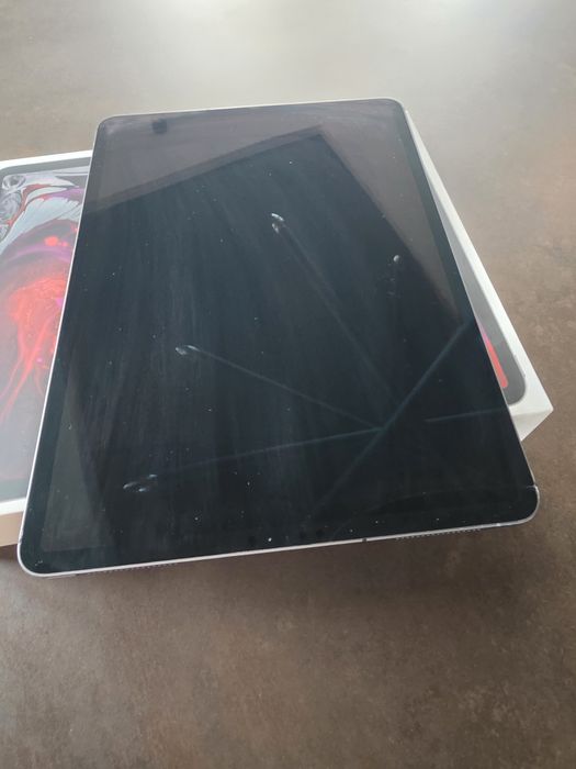 Ipad pro 12.9  64 GB 3 generacja