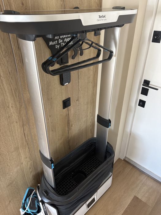 Прасувальна шафа