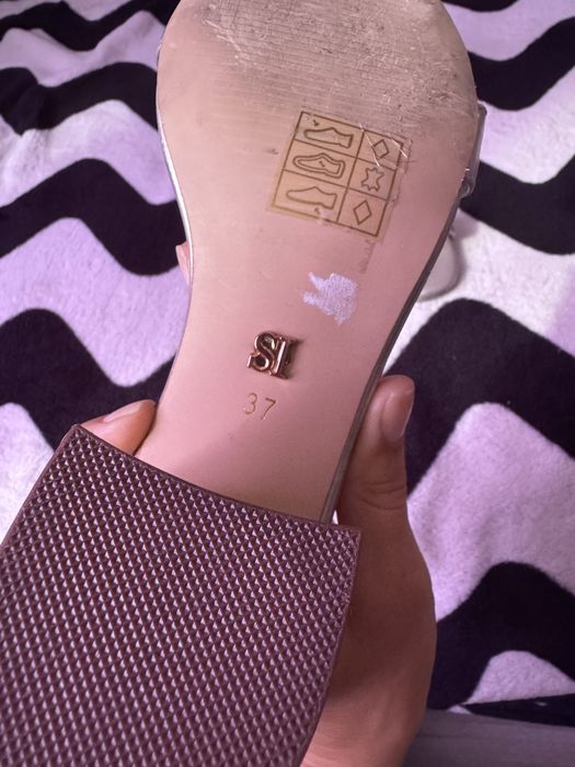 Італійські шкіряні босоніжки Vera Pelle