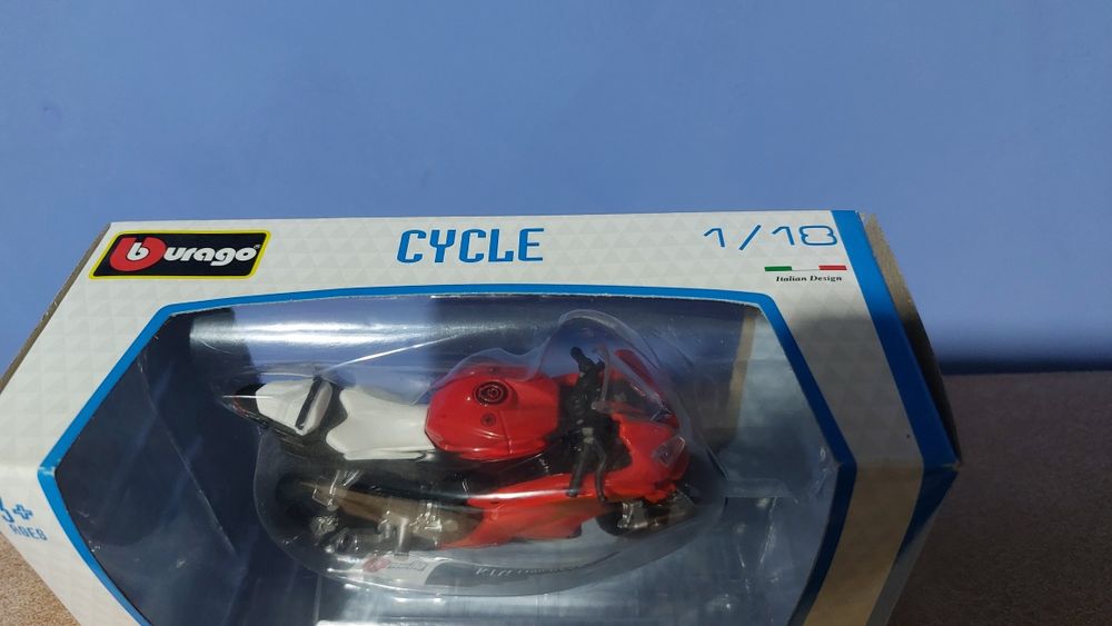 Модель спортивного байка