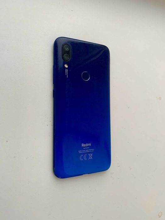 Телефон Xiaomi Redmi 7 3/32GB