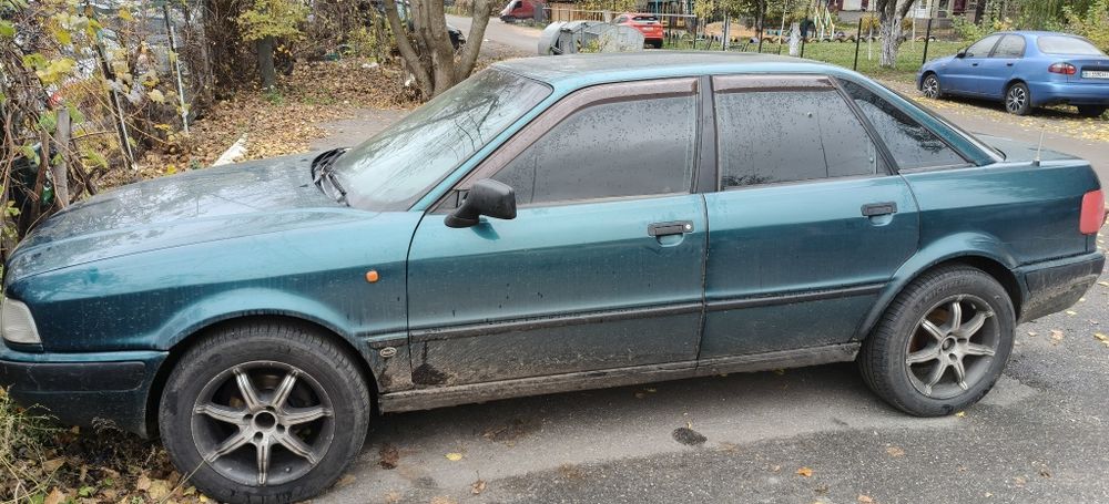 Ауді 80 б4 продам згоріла проводка під капотом