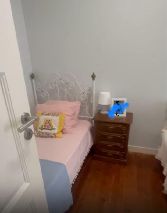 Quarto proximo da av Liberdade