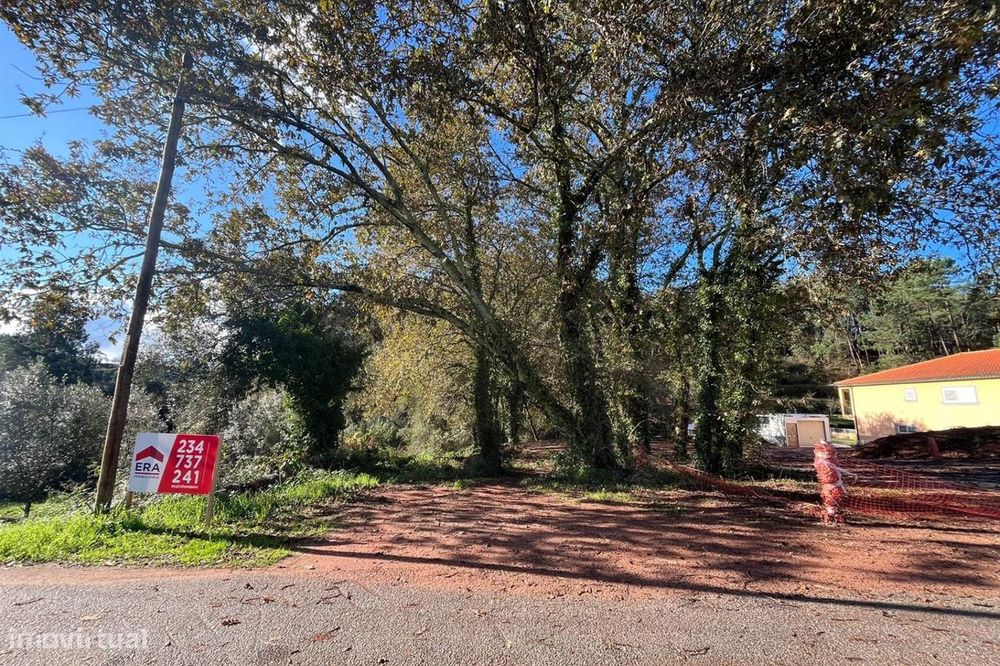 Terreno com viabilidade de construção