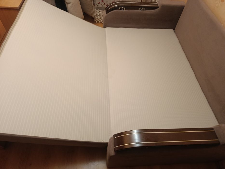 Розкладний диван