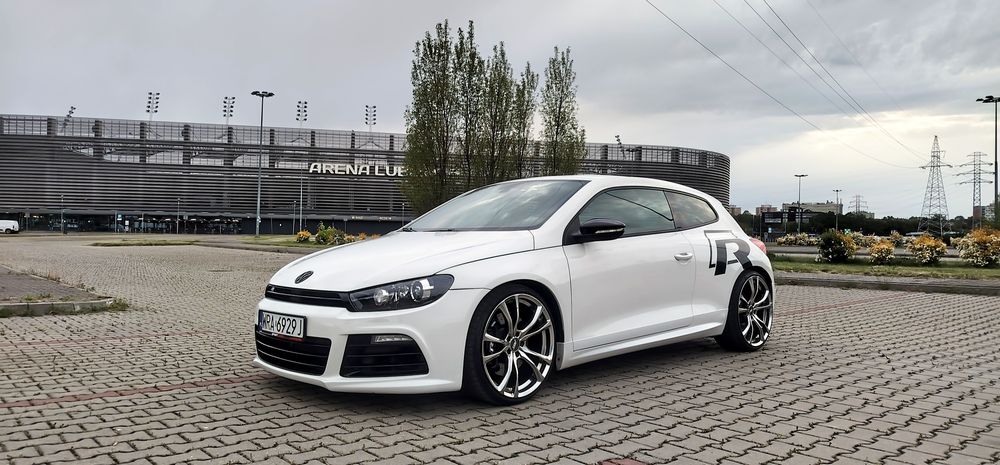 VW Scirocco R 330KM